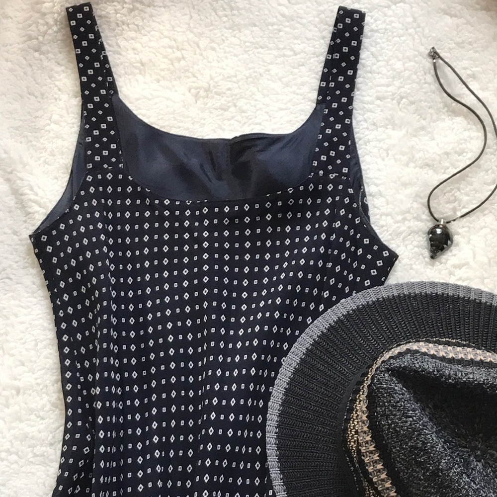 Maxi dress Navy + White asymmetrical hem size Small - Picture 2 of 13